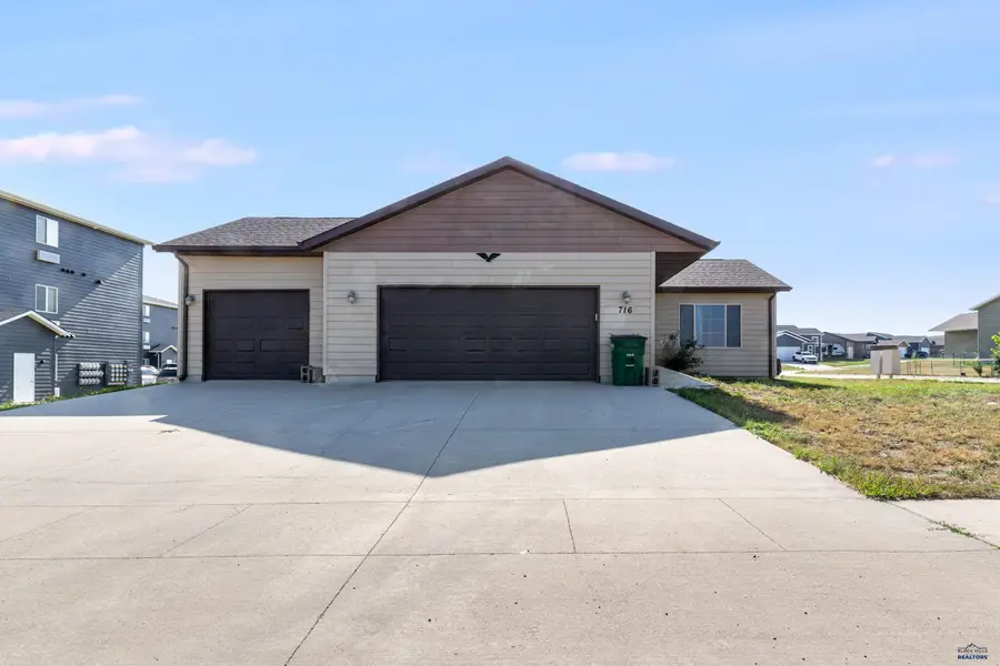 716 Old Cavalry Rd, Box Elder, SD 57719 - #2