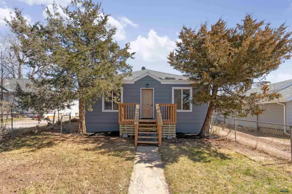 1616 5th St, Rapid City, SD 57701-6506