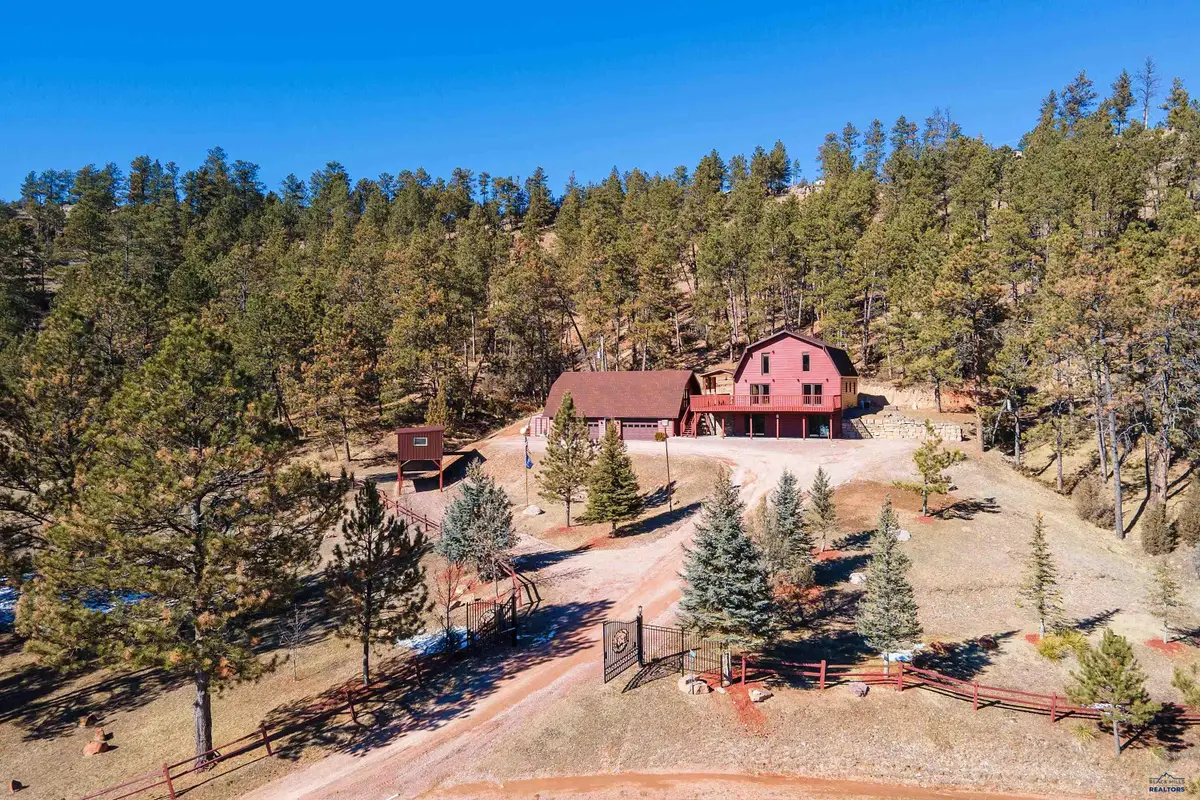27301 Simunek Ct, Hot Springs, SD 57747 - #1