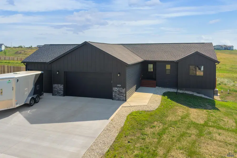 24024 Bridle Ridge Rd, Rapid City, SD 57701 - #2