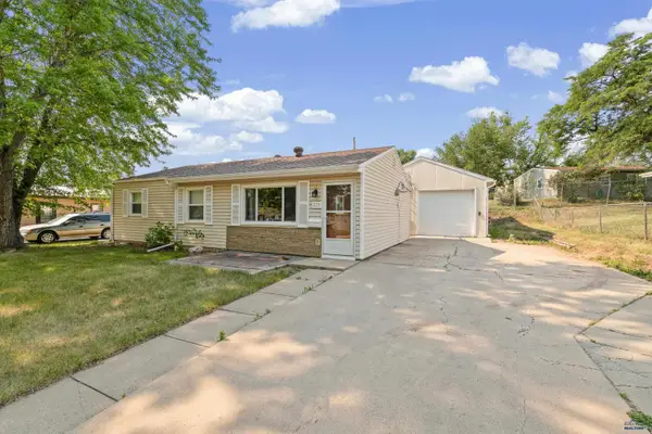 223 E Montana, Rapid City, SD 57701