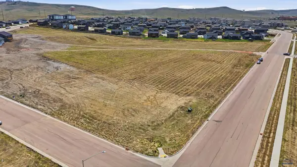 525 Denali Dr, Box Elder, SD 57719