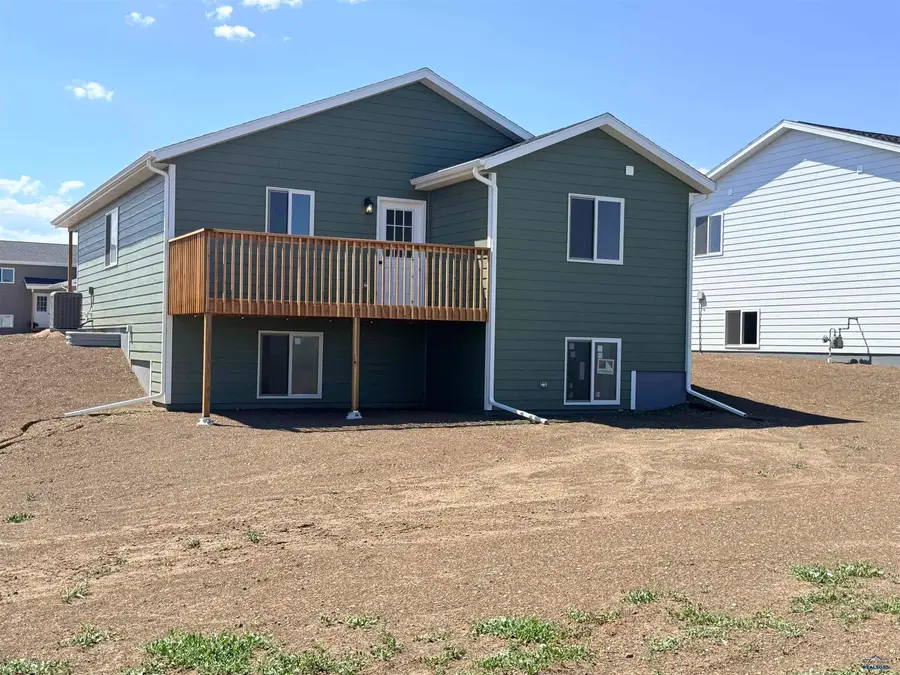 4234 Lodi Ln, Rapid City, SD 57703 - #2
