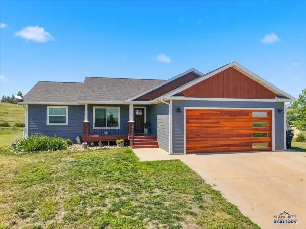 19127 Cattle Dr, Belle Fourche, SD 57717