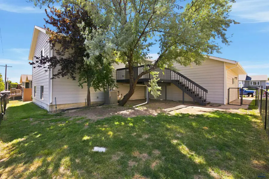 548 Field View Dr, Rapid City, SD 57701 - #3