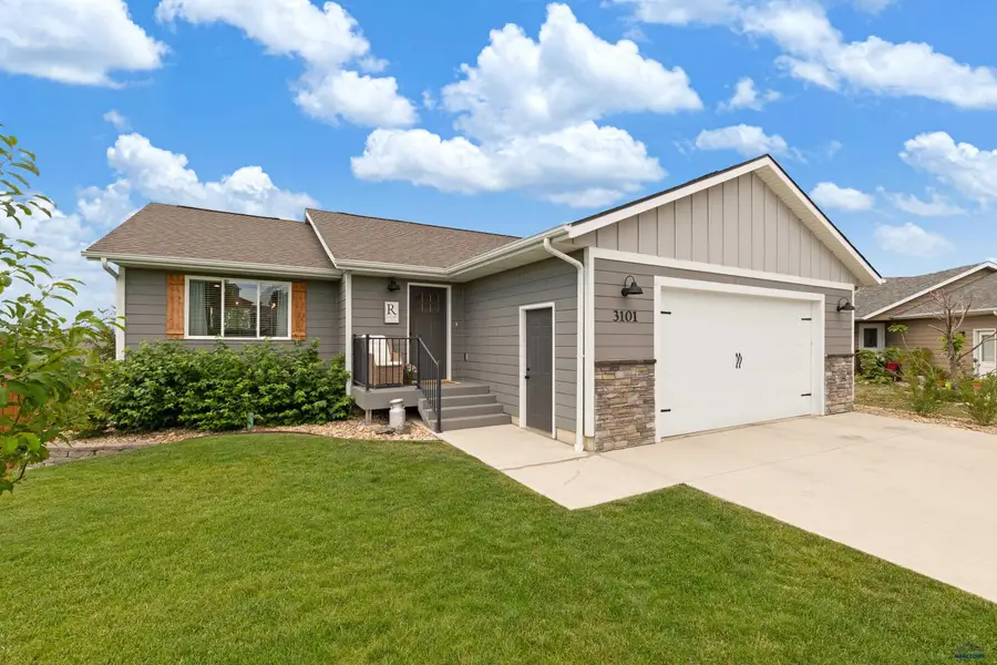 3101 Tate Ct, Rapid City, SD 57703 - #2