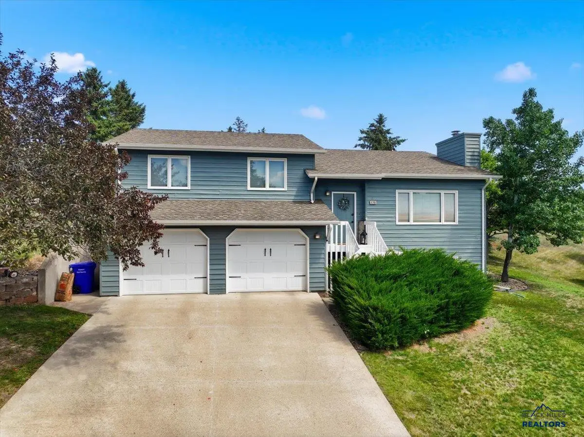 4749 Summerset Dr, Rapid City, SD 57702 - #1