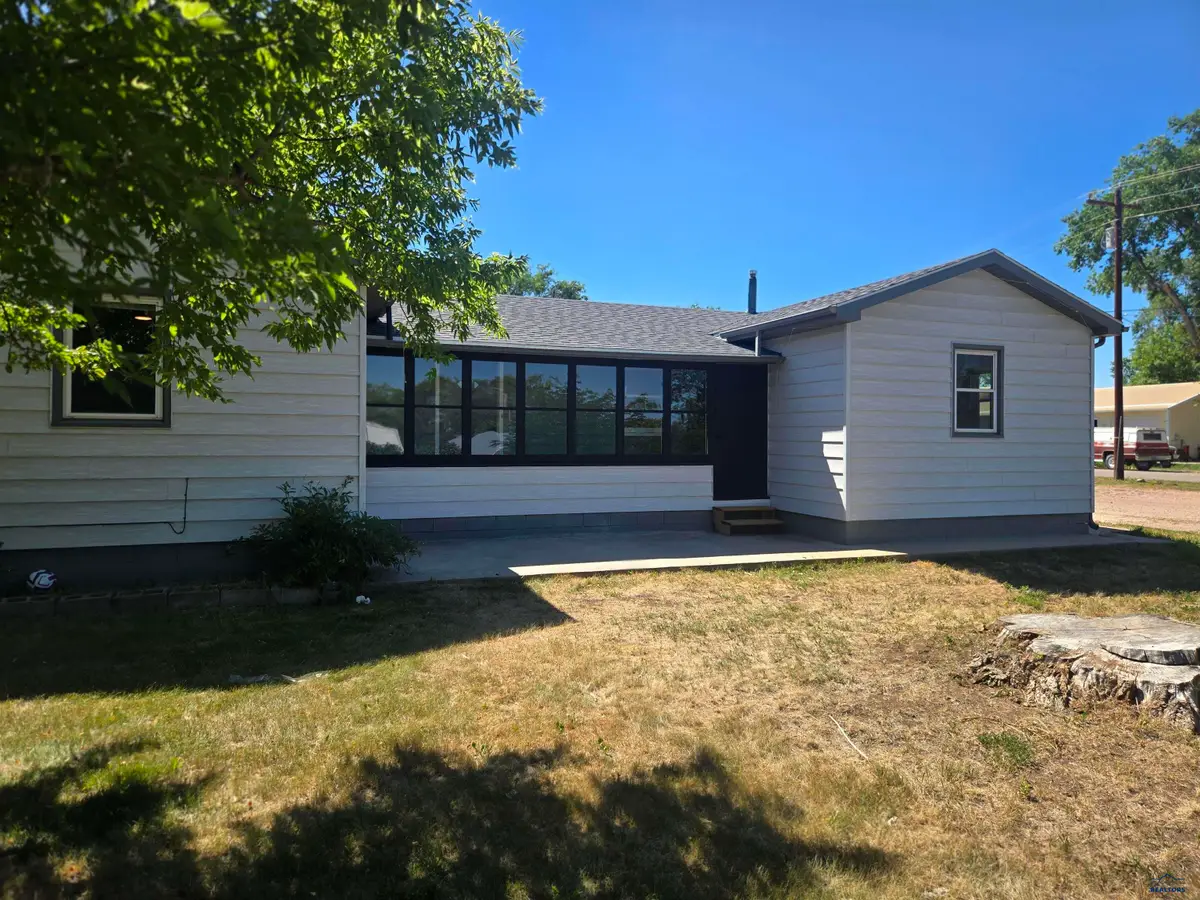 3035 Pioneer Dr, Rapid City, SD 57703 - #1