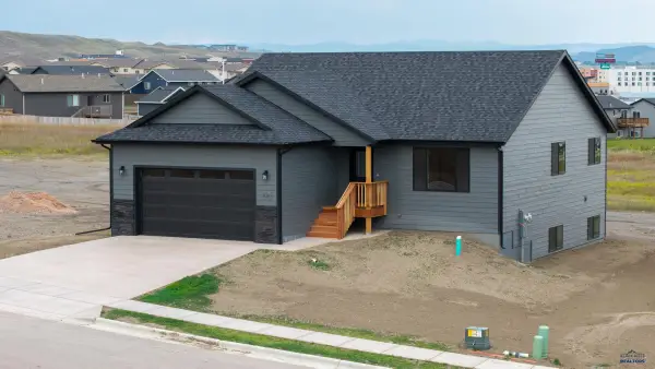 549 Denali Dr, Box Elder, SD 57719