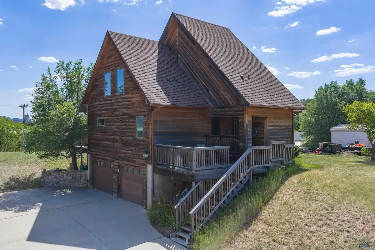 2233 Lincoln Ave, Hot Springs, SD 57747 - #1