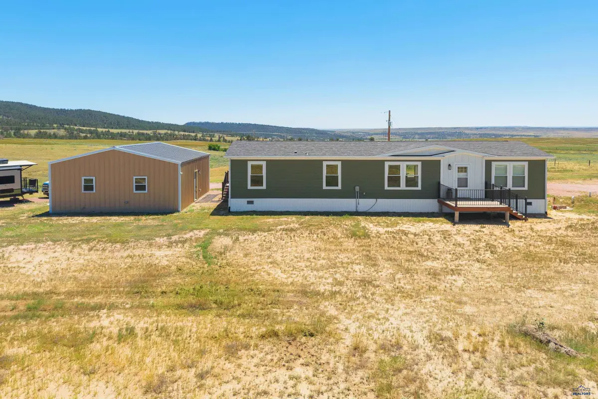 28236 Old Hwy 18, Edgemont, SD 57735 - #1