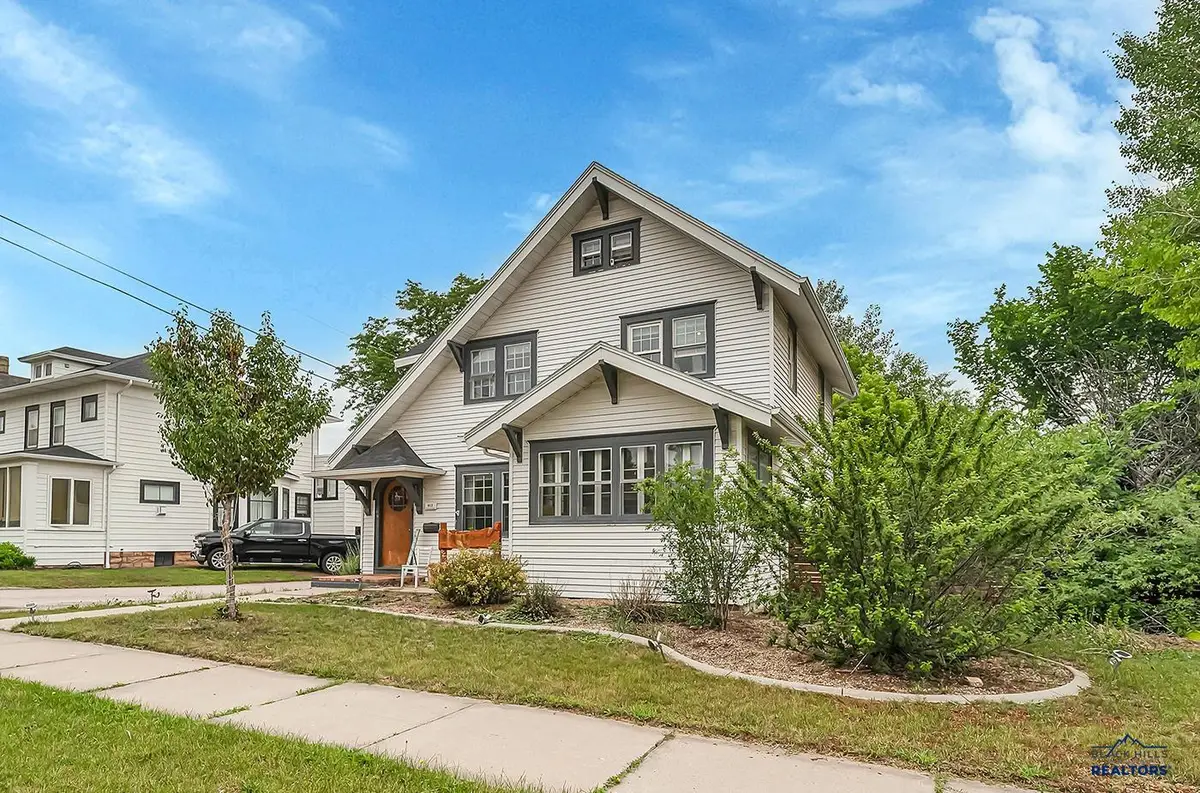 912 Fulton St, Rapid City, SD 57701 - #1