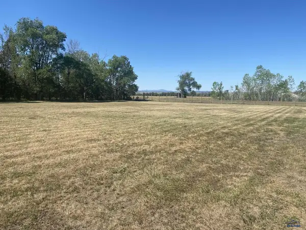 3845 Anderson Rd, Rapid City, SD 57703