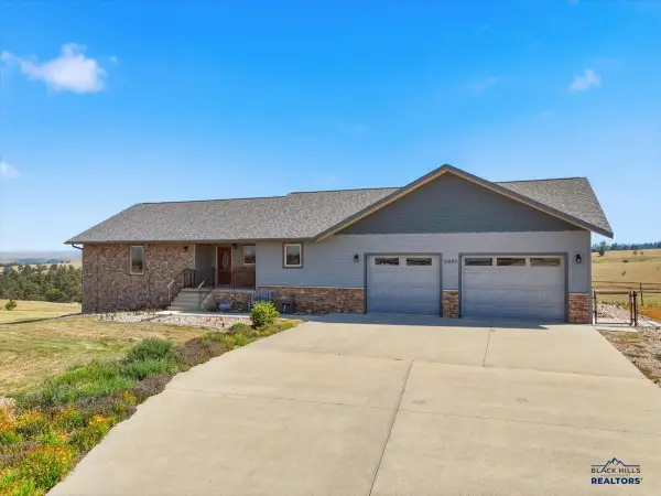 11003 Wagon Box Dr, Belle Fourche, SD 57717