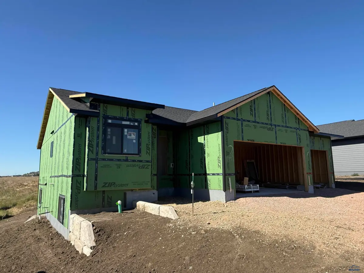 1041 Cobalt Dr, Rapid City, SD 57701 - #1