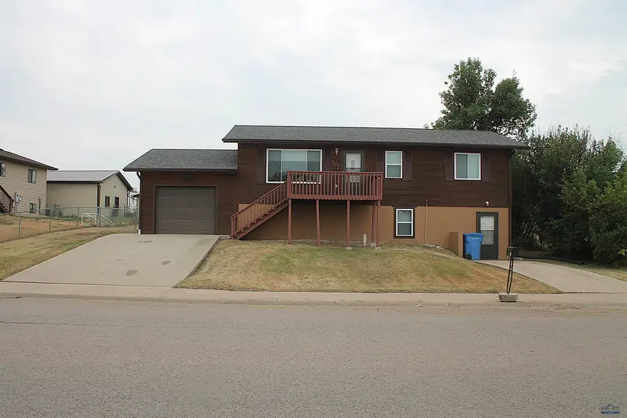 504 Summit, Belle Fourche, SD 57717 - #2