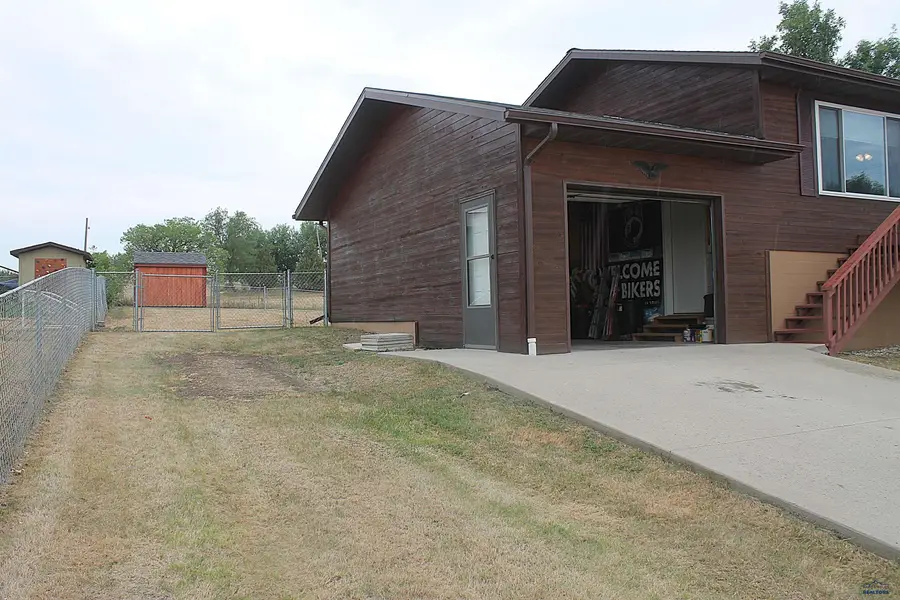 504 Summit, Belle Fourche, SD 57717 - #3