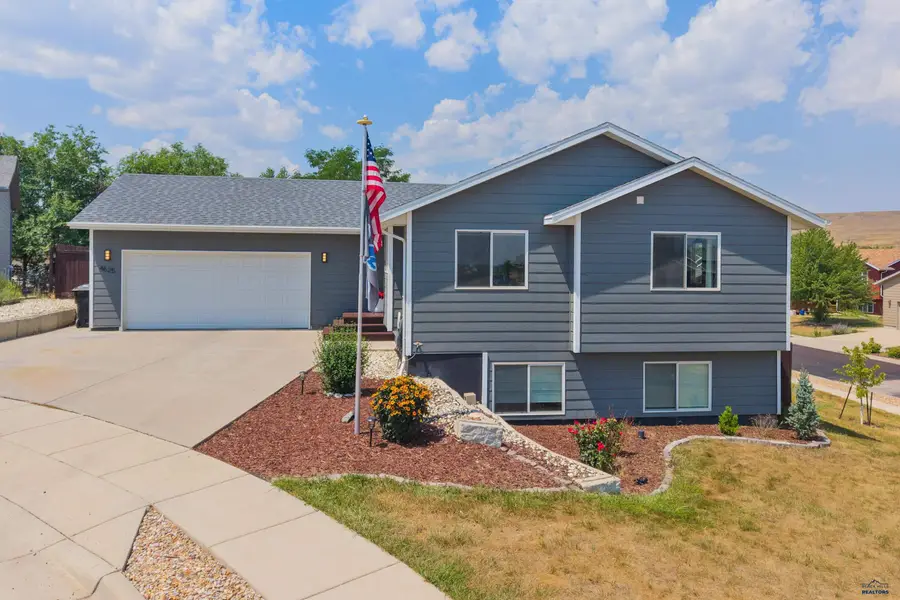 4625 Wisteria Ct, Rapid City, SD 57701 - #2