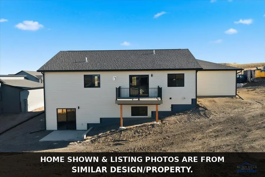4818 Mondavi Dr, Rapid City, SD 57703 - #3