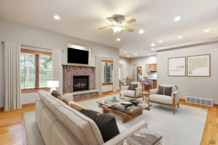 4061 Jolly Ln, Rapid City, SD 57703 - #3