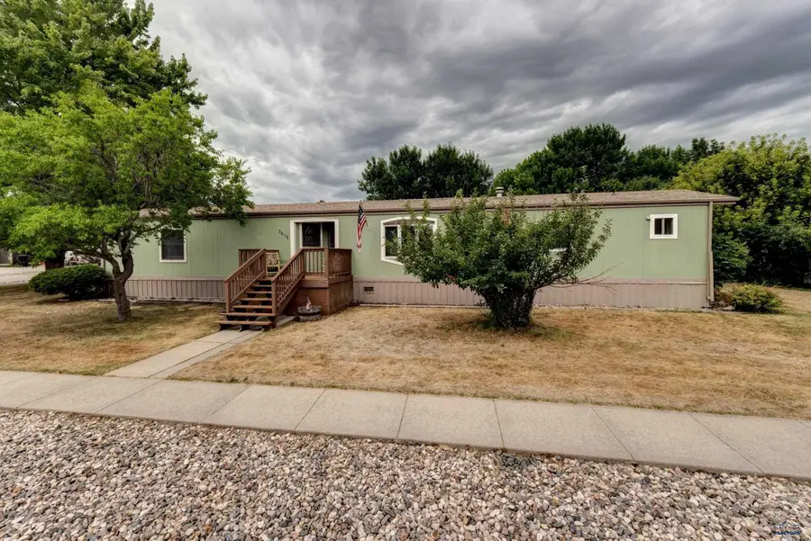 3615 Chief Dr, Rapid City, SD 57701 - #2