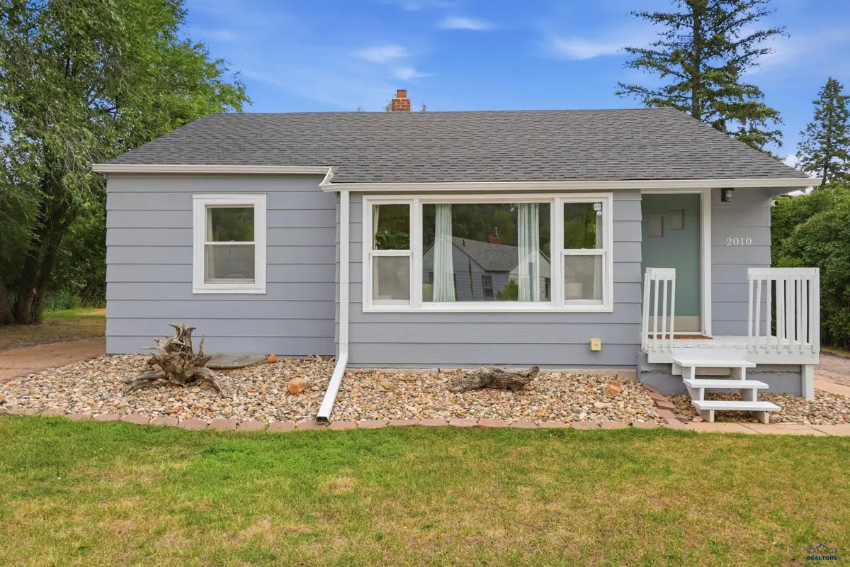 2010 Red Dale Dr, Rapid City, SD 57702 - #1