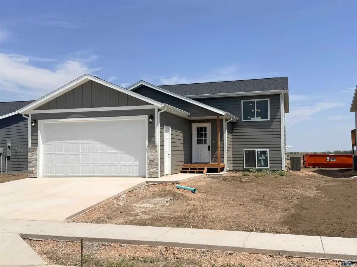 4108 Mcintosh Ln, Rapid City, SD 57703 - #1