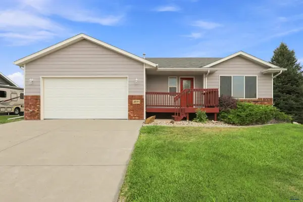 2511 Merlot Dr, Rapid City, SD 57701-9999