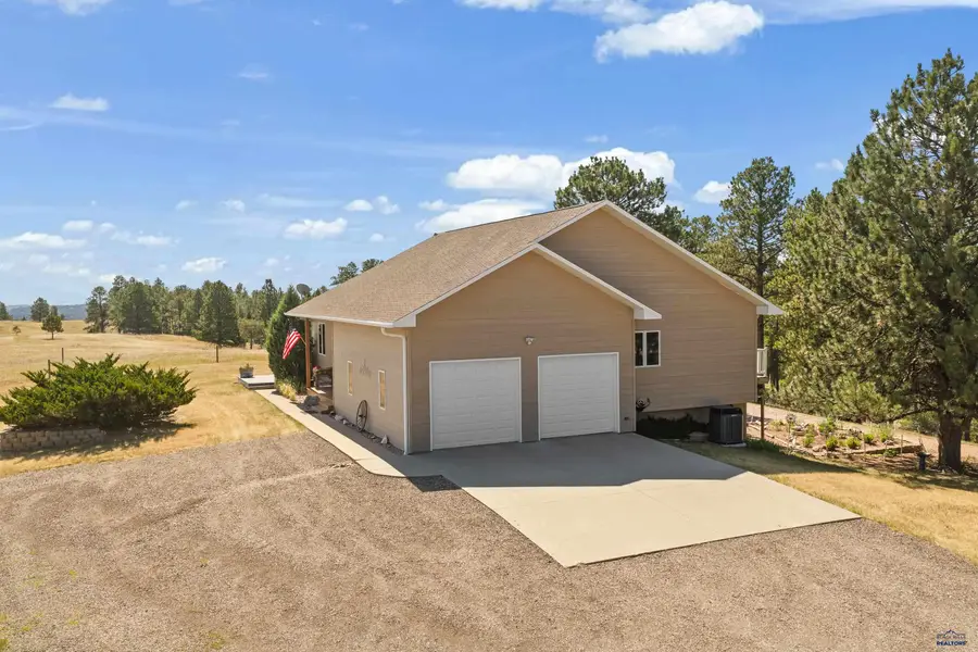 8151 Labrador Tr, Rapid City, SD 57702 - #3