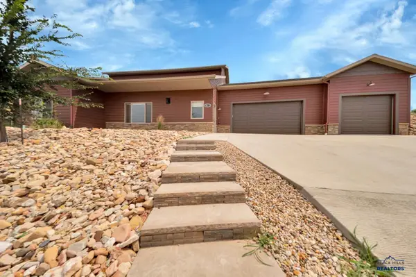 5920 Bendt Dr, Rapid City, SD 57702