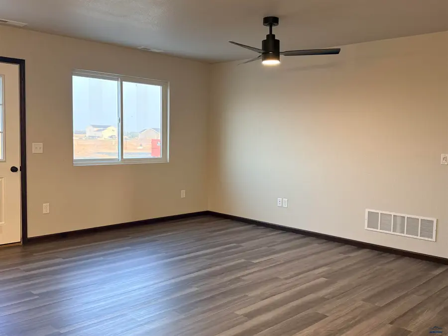 4094 Mcintosh Ln, Rapid City, SD 57703 - #2