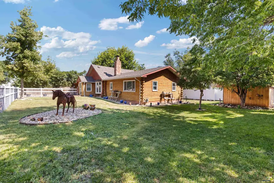 622 Harter Dr, Rapid City, SD 57702 - #3