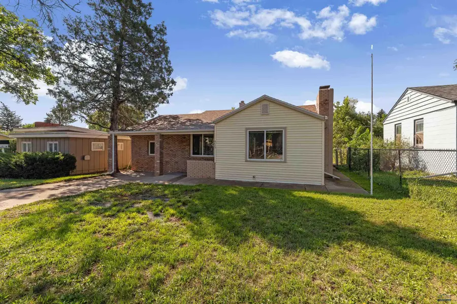 4023 W Main St, Rapid City, SD 57702 - #2