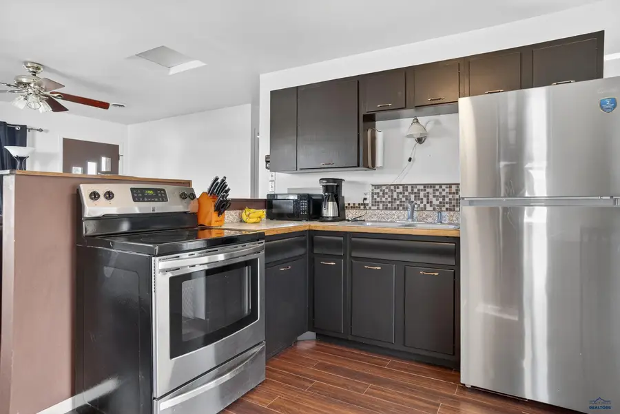 513 E Denver, Rapid City, SD 57701-0000 - #2