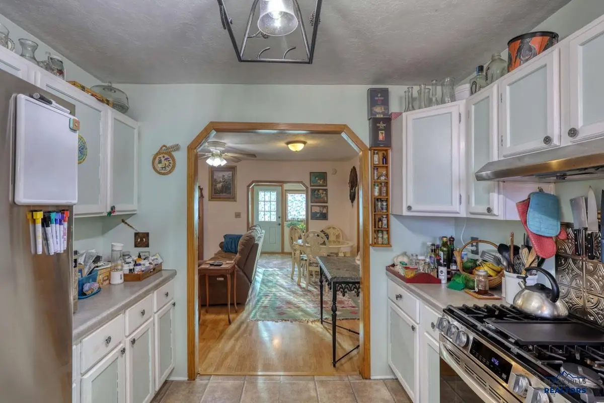2326 Wilson Ave, Hot Springs, SD 57747 - #1