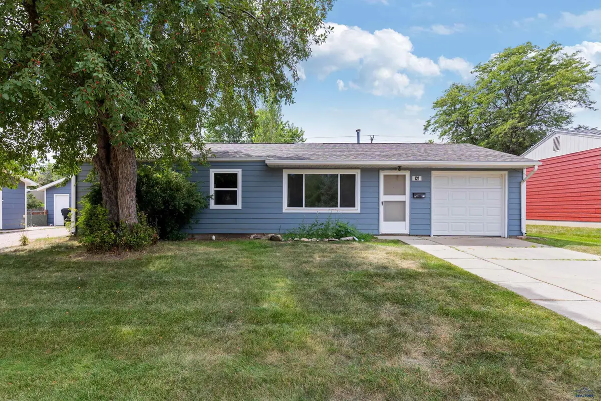 121 E Fairmont Blvd, Rapid City, SD 57701 - #1