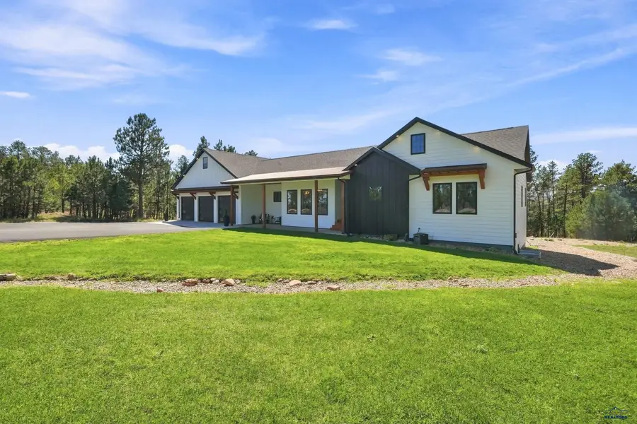 6877 Sun Ridge Rd, Rapid City, SD 57702 - #2
