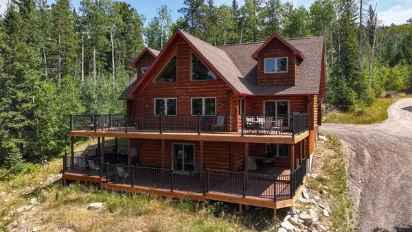 21172 High Ridge Trl, Lead, SD 57754