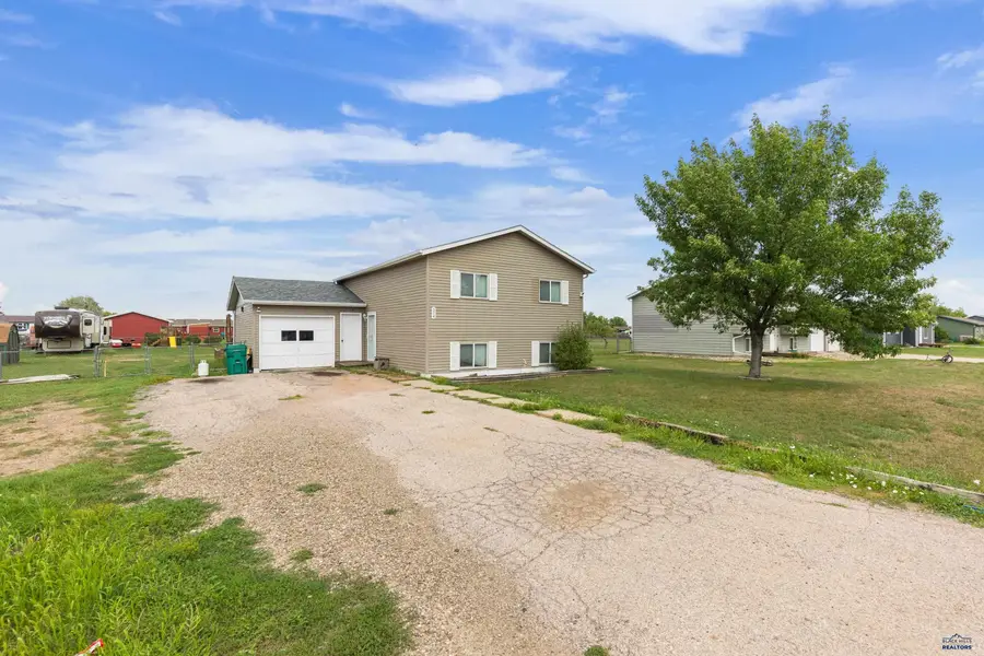 514 Falcon Dr, Box Elder, SD 57719 - #2