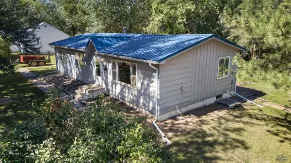 5 Tatanka Pl, Eagle Butte, SD 57625