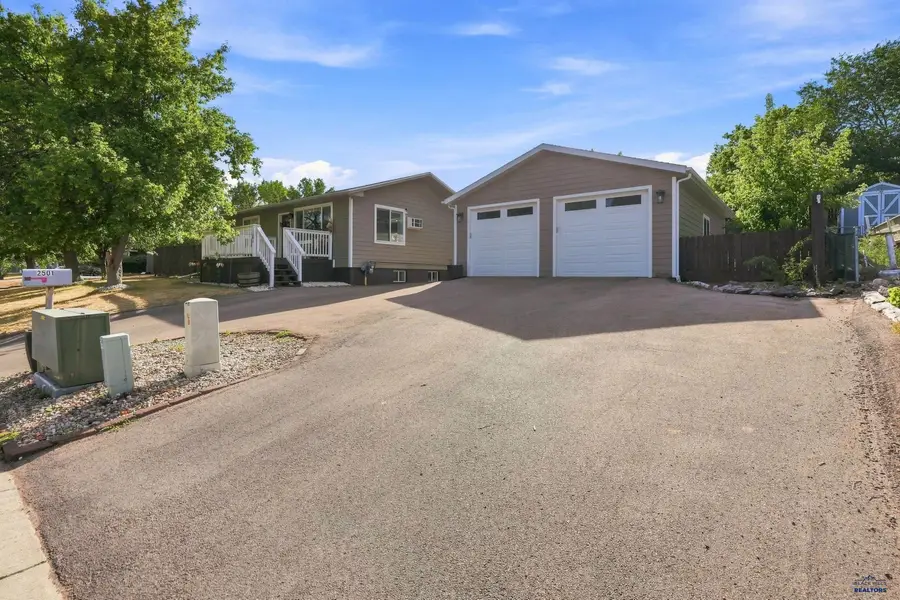 2501 Fox Rd, Sturgis, SD 57785-0000 - #2