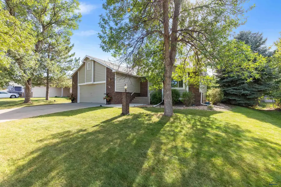 4011 Maple Ave, Rapid City, SD 57701 - #2