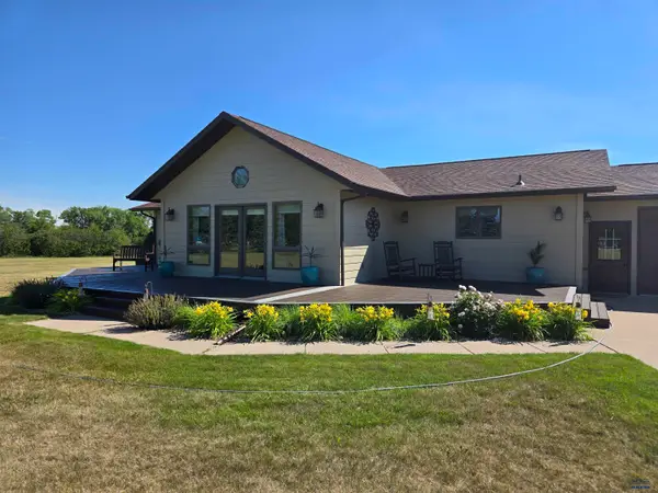 21860 Running Deer Trl, Piedmont, SD 57769
