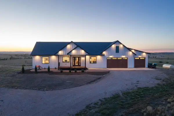 15536 Hidden Bluff Ct, Box Elder, SD 57719