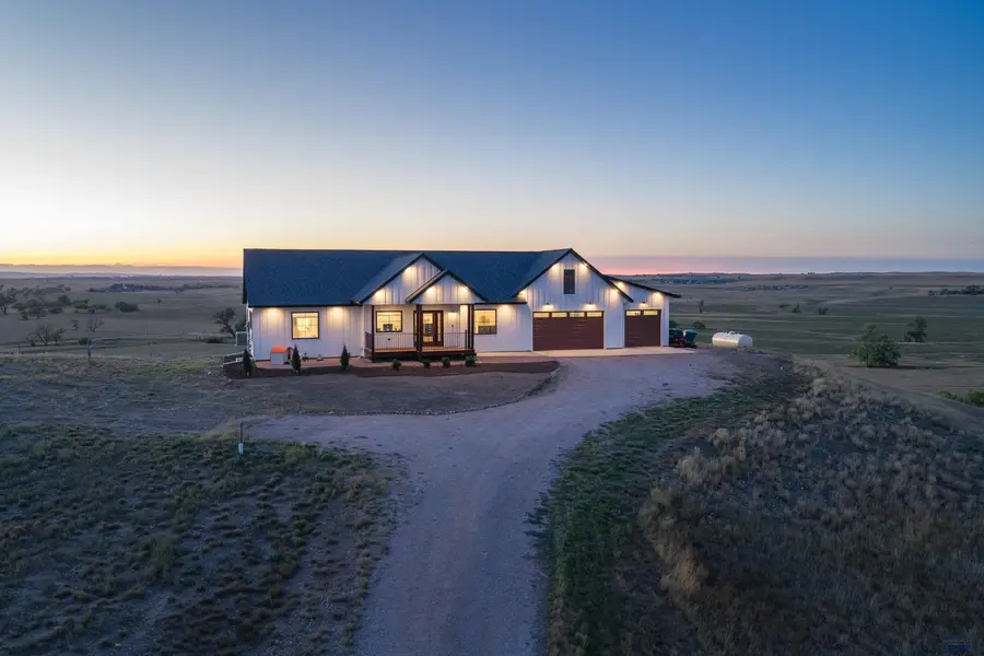15536 Hidden Bluff Ct, Box Elder, SD 57719 - #2