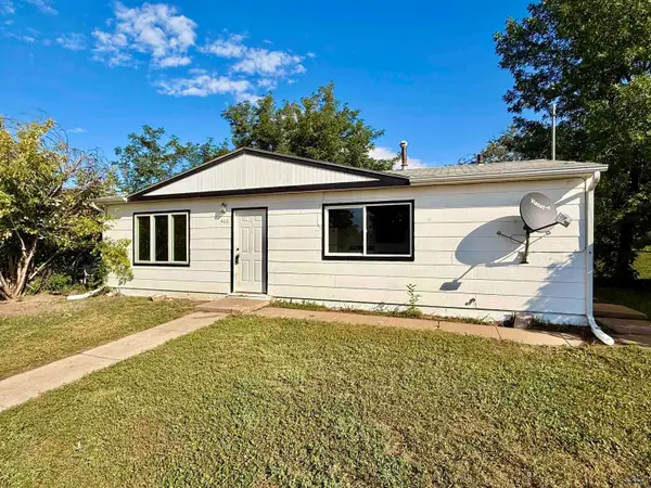 406 E Adams, Rapid City, SD 57701