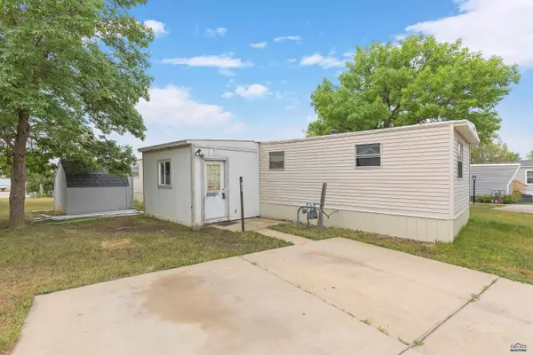1702 E Hwy 44, Rapid City, SD 57703