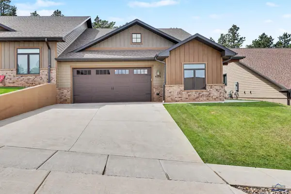 4559 Winestone Ln, Rapid City, SD 57702