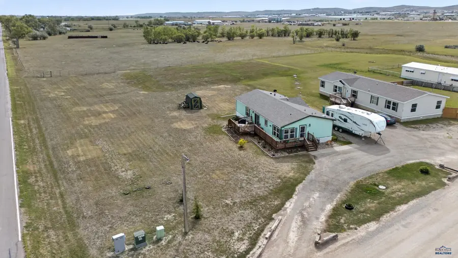 3943 Elkhorn Ln, Rapid City, SD 57701 - #2