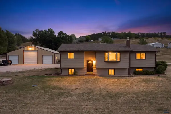 8062 Blucksberg Dr, Sturgis, SD 57785